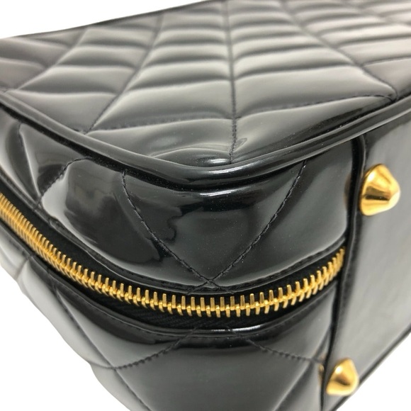 Chanel Black Patent Quilted   Vanity Case Top Handle Shoulder Bag - Picture 7 of 10
